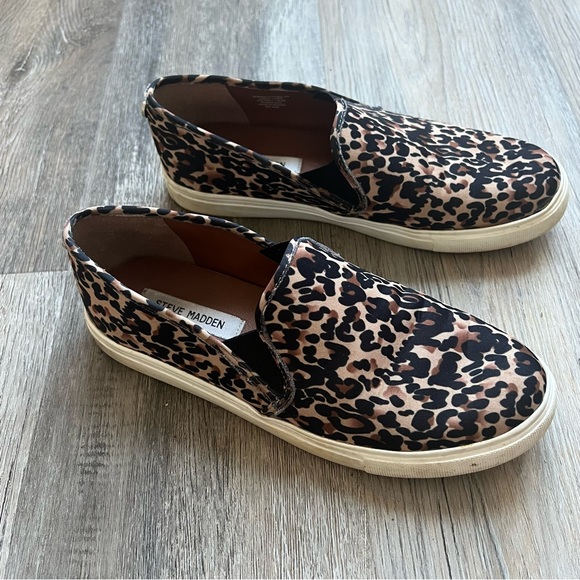 Steve Madden Symba leopard print slide sneakers - Picture 2 of 10